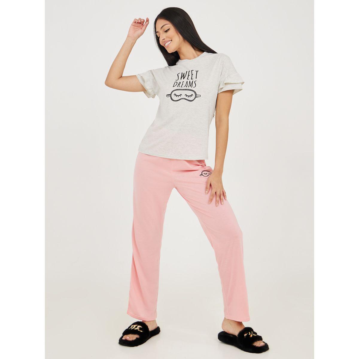 Styli Unwind Sweet Dreams Graphic Print T-shirt and Pyjama Set-women-clothing-nightwear-pyjamas-longsets-image-2