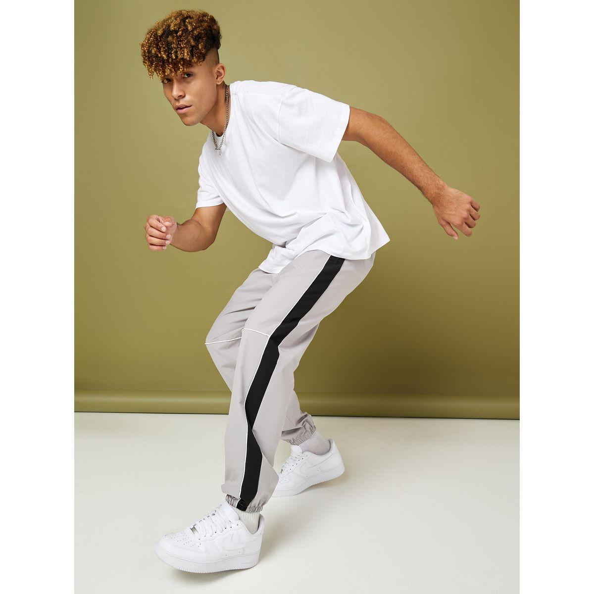 Styli Contrast Piping Insert Utility Jogger-men-clothing-bottoms-joggers-image-2