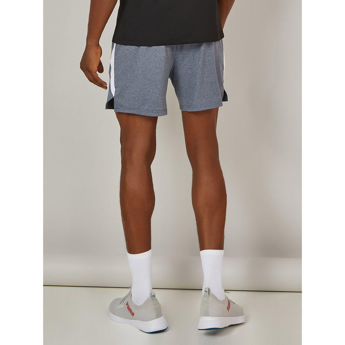 شورت رياضي بجيوب جانبية-men-clothing-sportswearandactivewear-bottoms-image-4