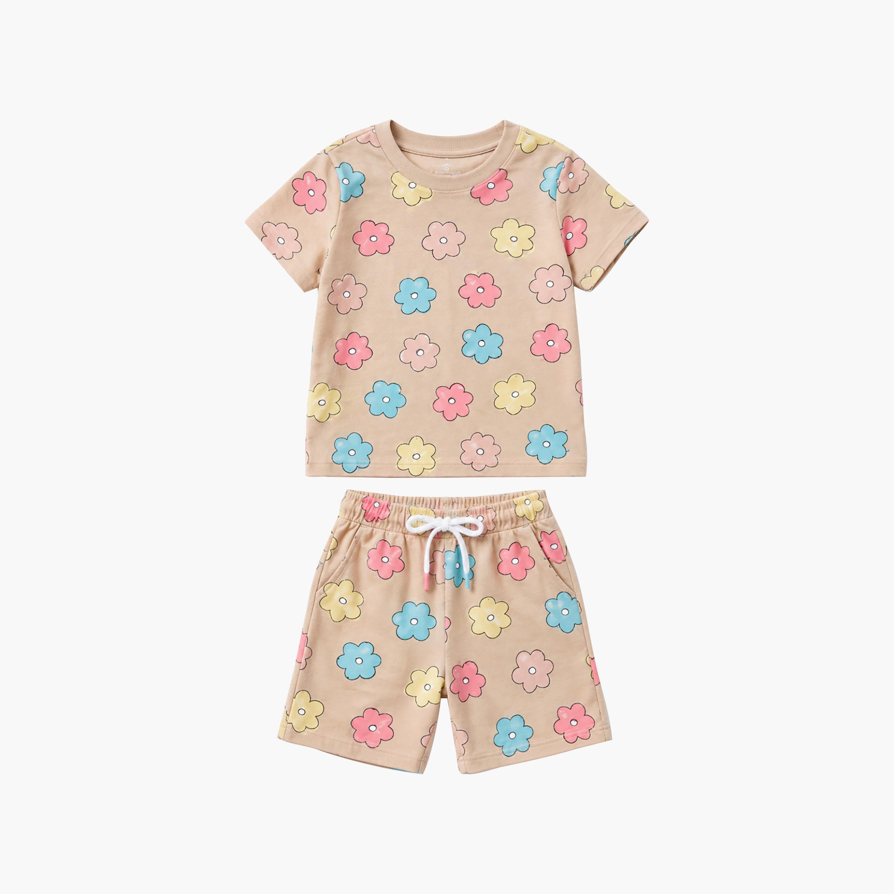 Babyqlo Floral Short Sleeves T-Shirt & Shorts Co-ord Set-baby-girls-clothing-setsandcoords-image-6