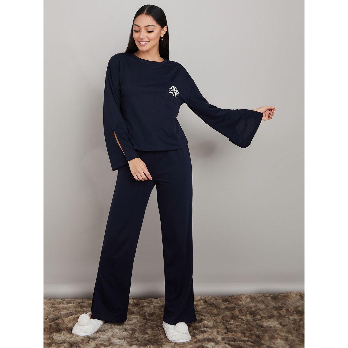 Styli Unwind Side Split Detail Slogan Pocket Print T-shirt and Trouser Lounge Set-women-clothing-coordsets-image-1