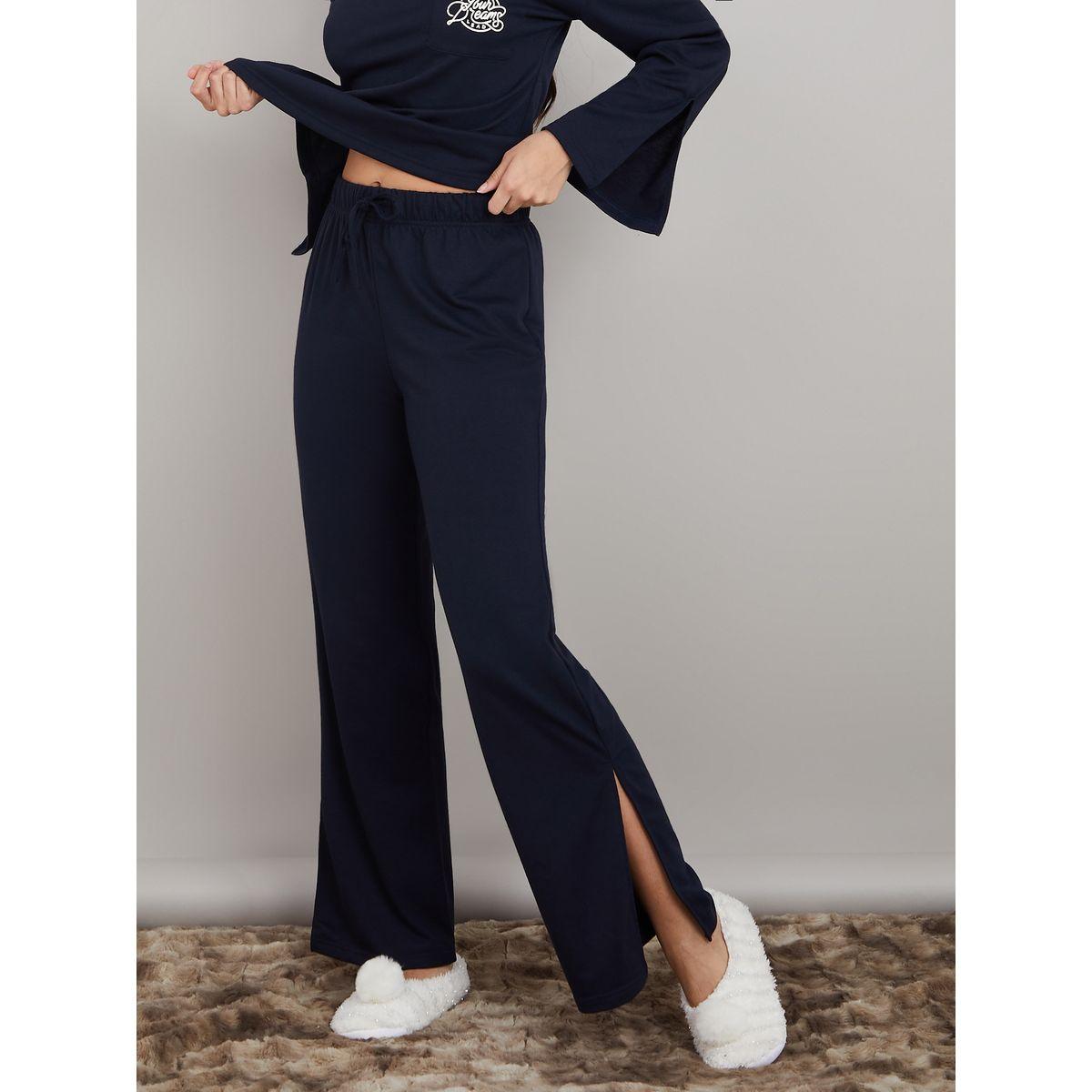 Styli Unwind Side Split Detail Slogan Pocket Print T-shirt and Trouser Lounge Set-women-clothing-coordsets-image-4