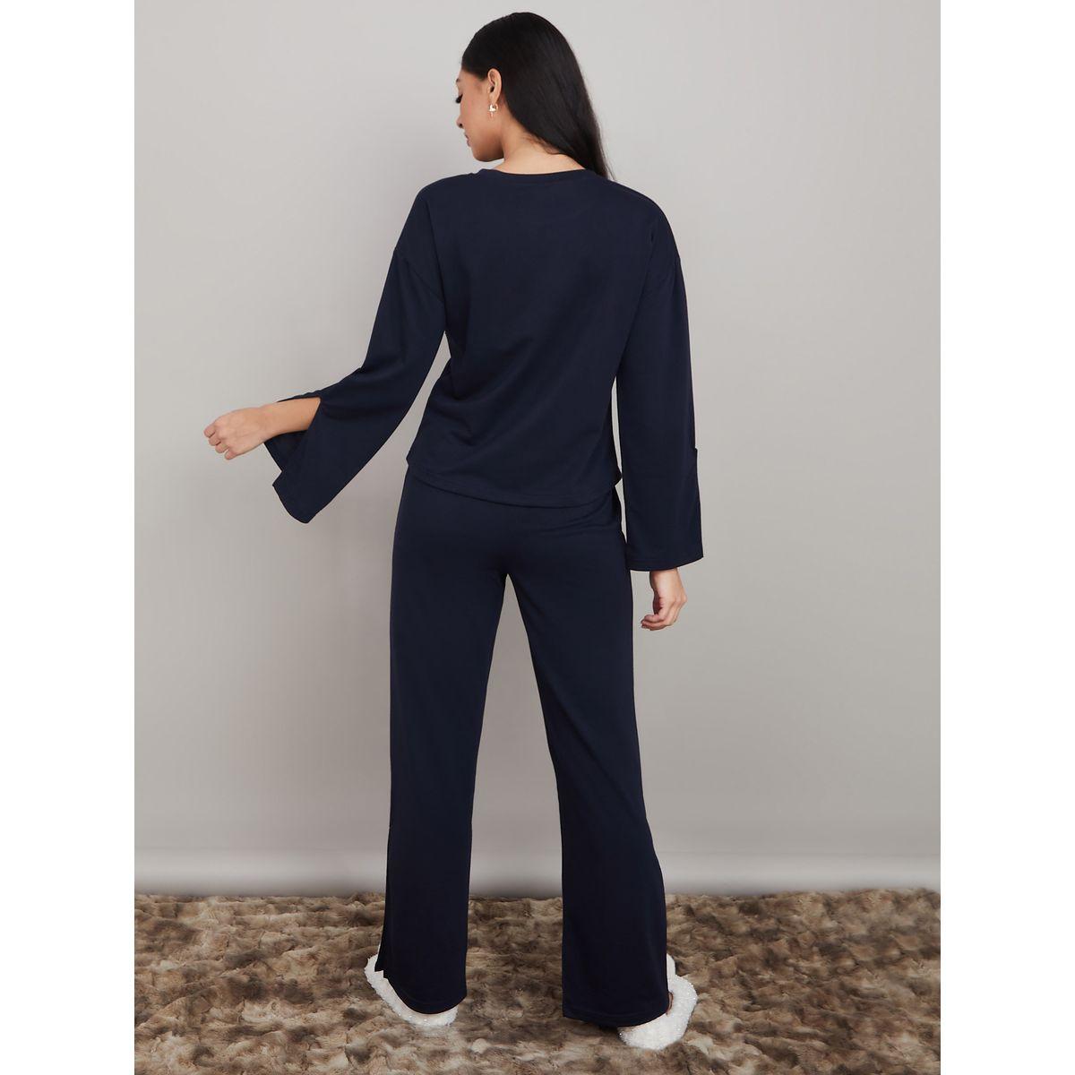Styli Unwind Side Split Detail Slogan Pocket Print T-shirt and Trouser Lounge Set-women-clothing-coordsets-image-5