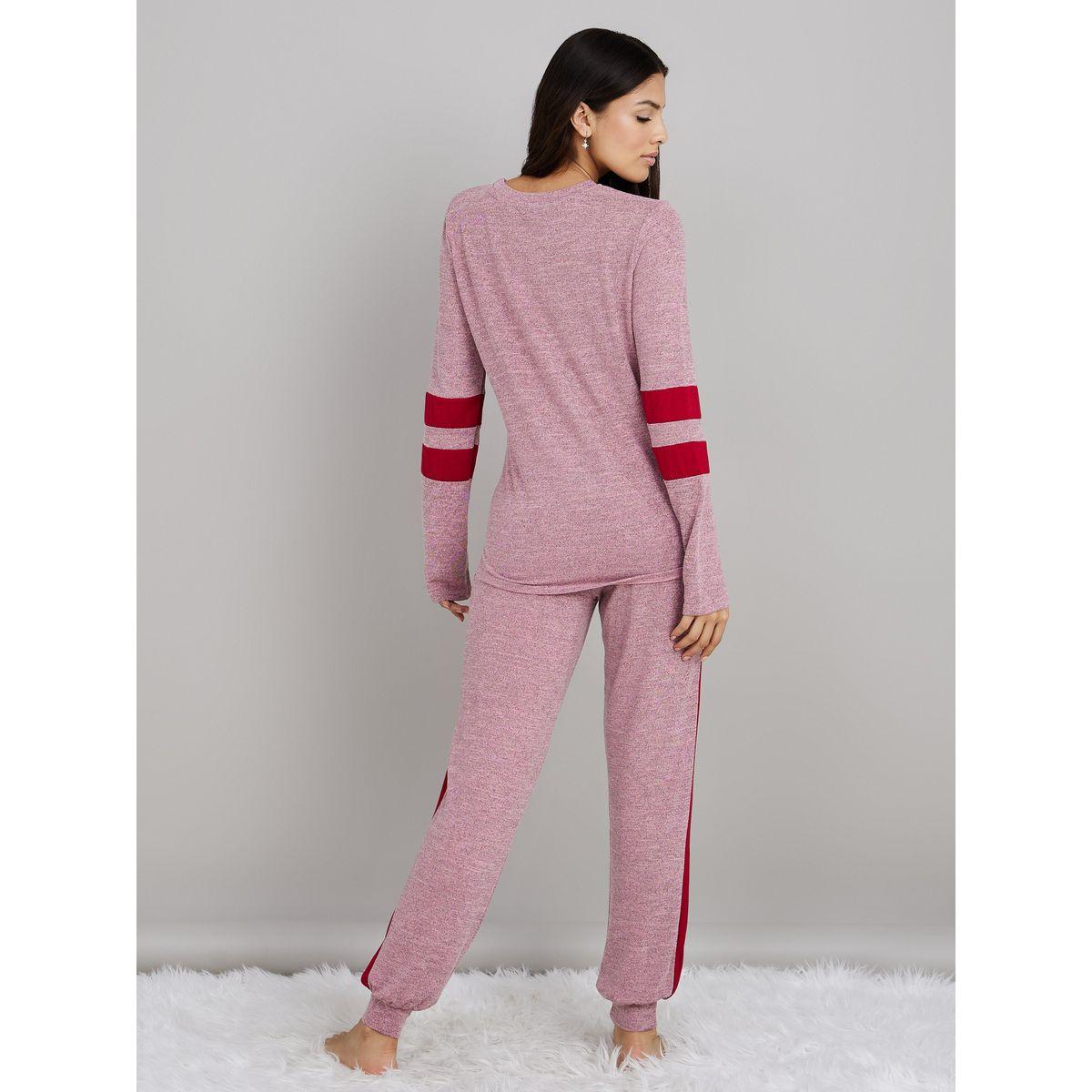 طقم من ( جوغر + بلوزة )-women-clothing-coordsets-image-5