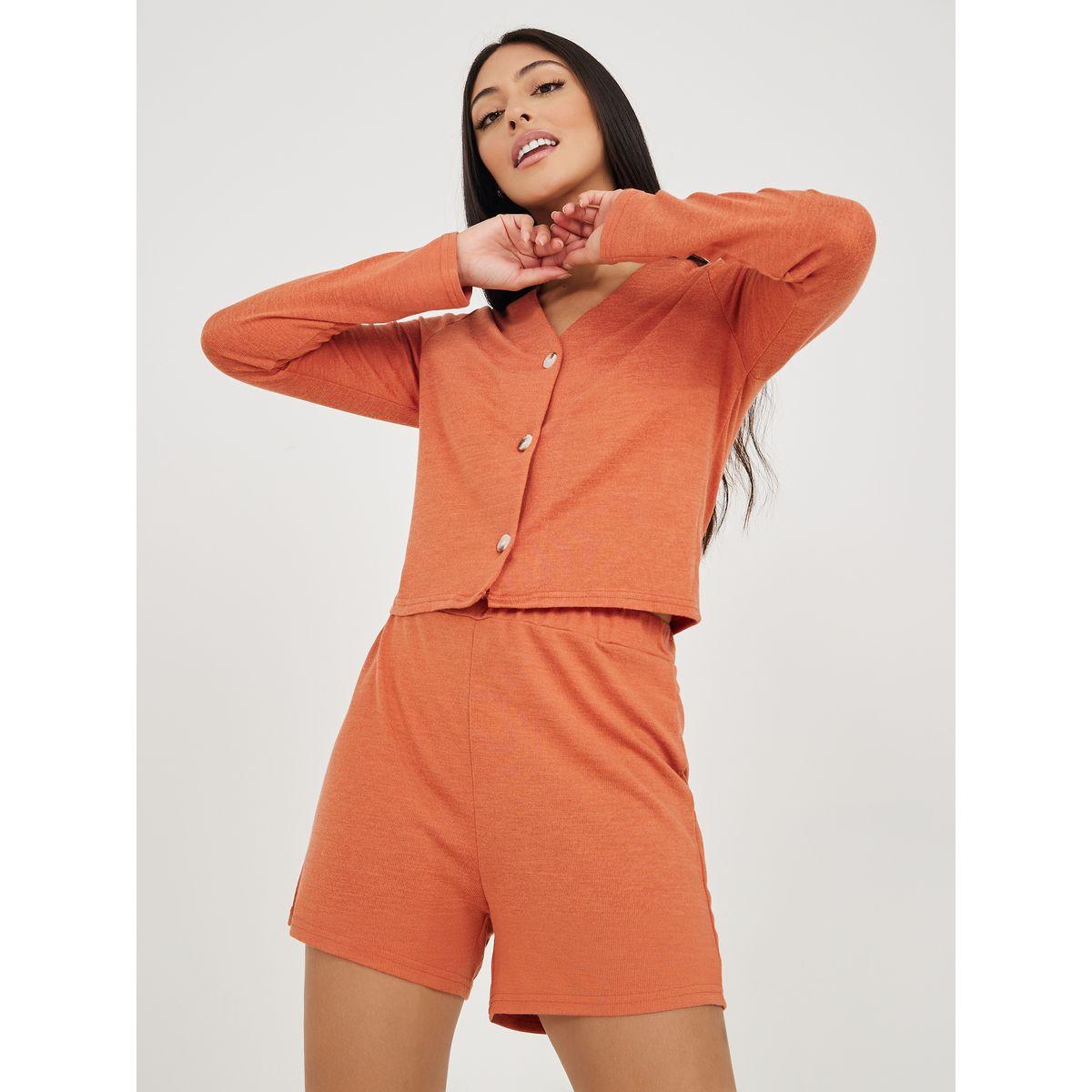 طقم من ( كارديجان + شورت )-women-clothing-coordsets-image-1