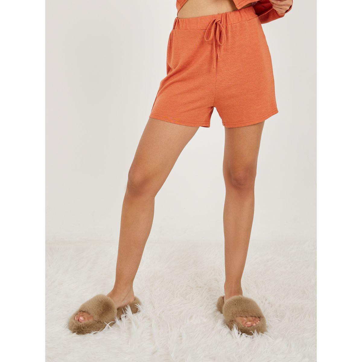 طقم من ( كارديجان + شورت )-women-clothing-coordsets-image-4