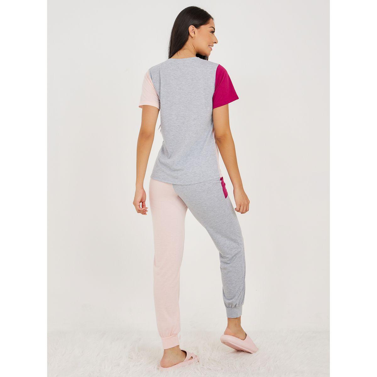 Styli Unwind Colorblock T-shirt and Cuffed Jogger Lounge Set-women-clothing-coordsets-image-5