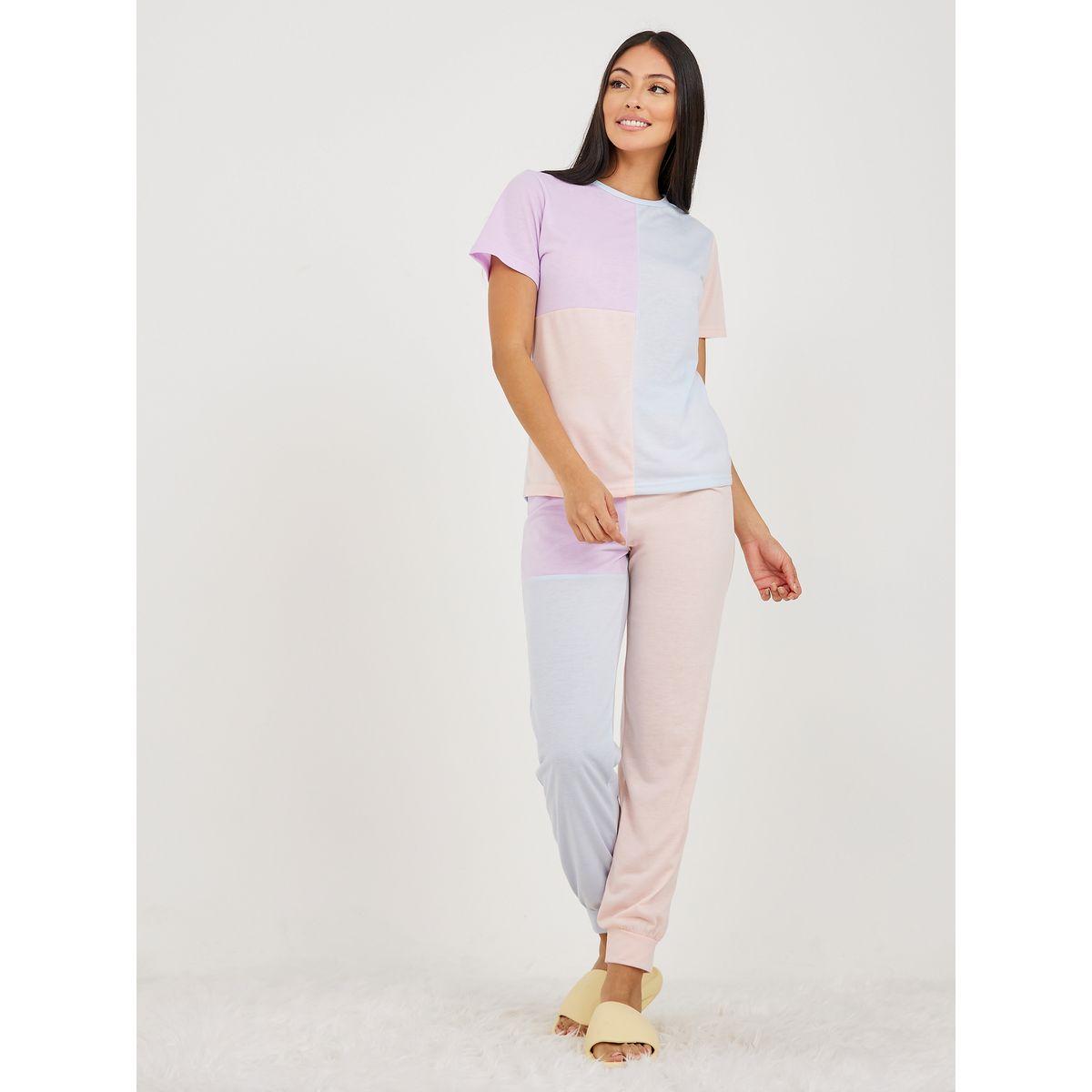 طقم من ( جوغر + تيشيرت )-women-clothing-coordsets-image-1