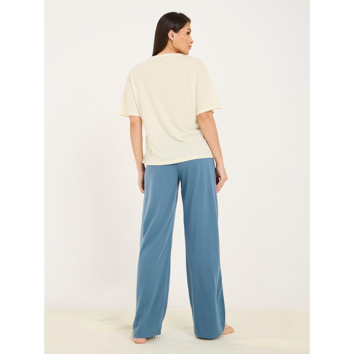Styli Unwind Solid Pocket Detail T-Shirt & Pyjama Set-women-clothing-nightwear-pyjamas-longsets-image-6