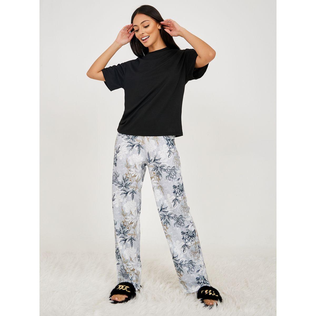 Styli Unwind Solid T-shirt and Floral Print Pyjama Set-women-clothing-nightwear-pyjamas-longsets-image-2