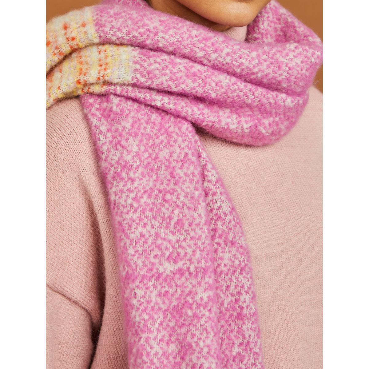 Styli Colorblock Knitted Scarf with Tassel Detail-women-winterwear-scarves-image-3