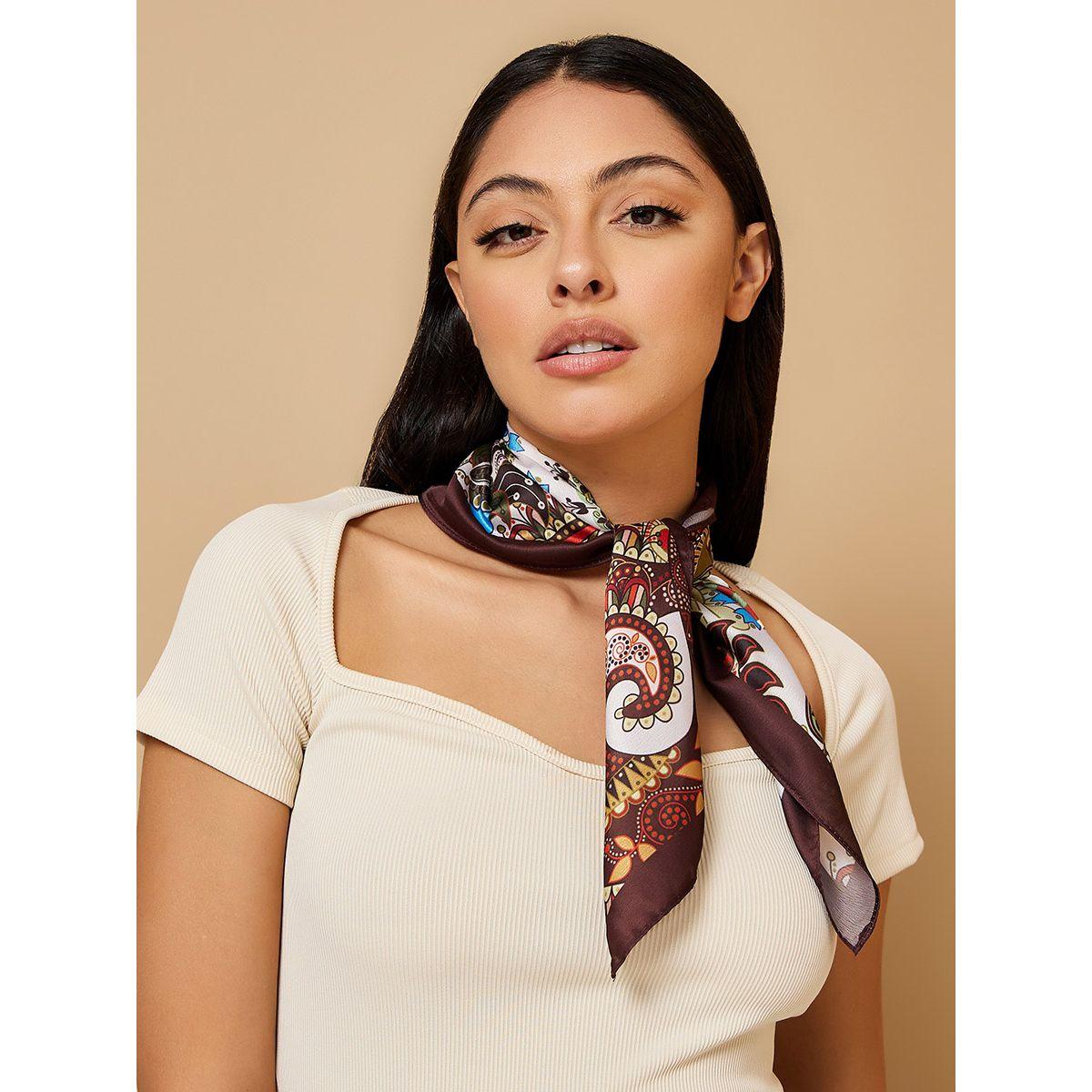 مجموعة من 2 وشاح رأس مطبع بزهور-women-winterwear-scarves-image-2