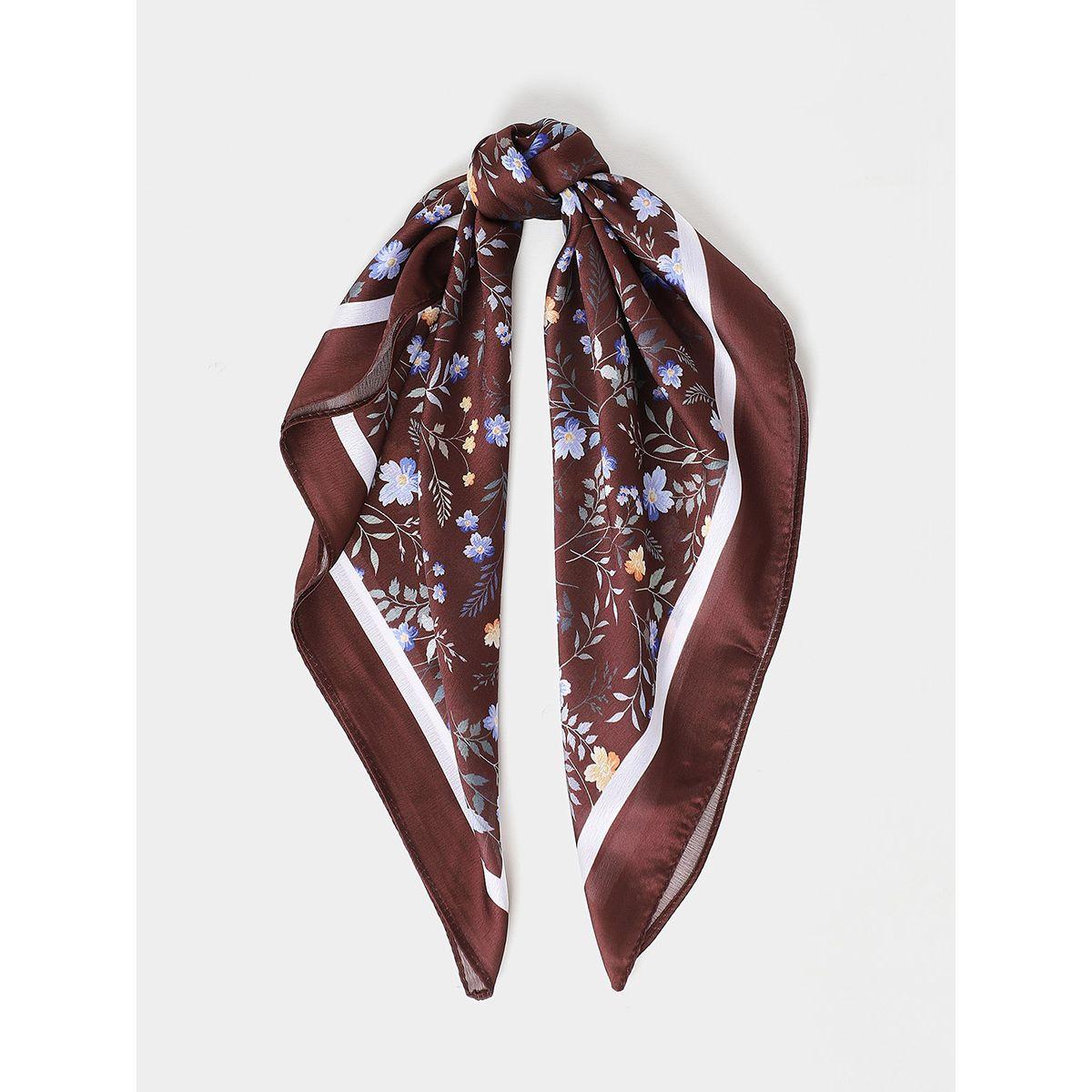 مجموعة من 2 وشاح رأس مطبع بزهور-women-winterwear-scarves-image-4