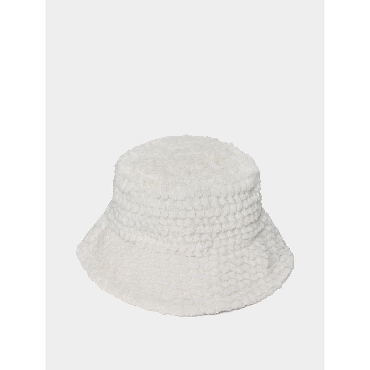 قبعة بتداخلات مدروزة مع فرو صناعي-women-clothingaccessories-capsandhats-image-1