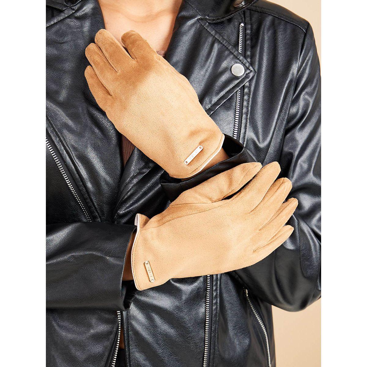 قفازات يد مزين بحلية-women-winterwear-gloves-image-3