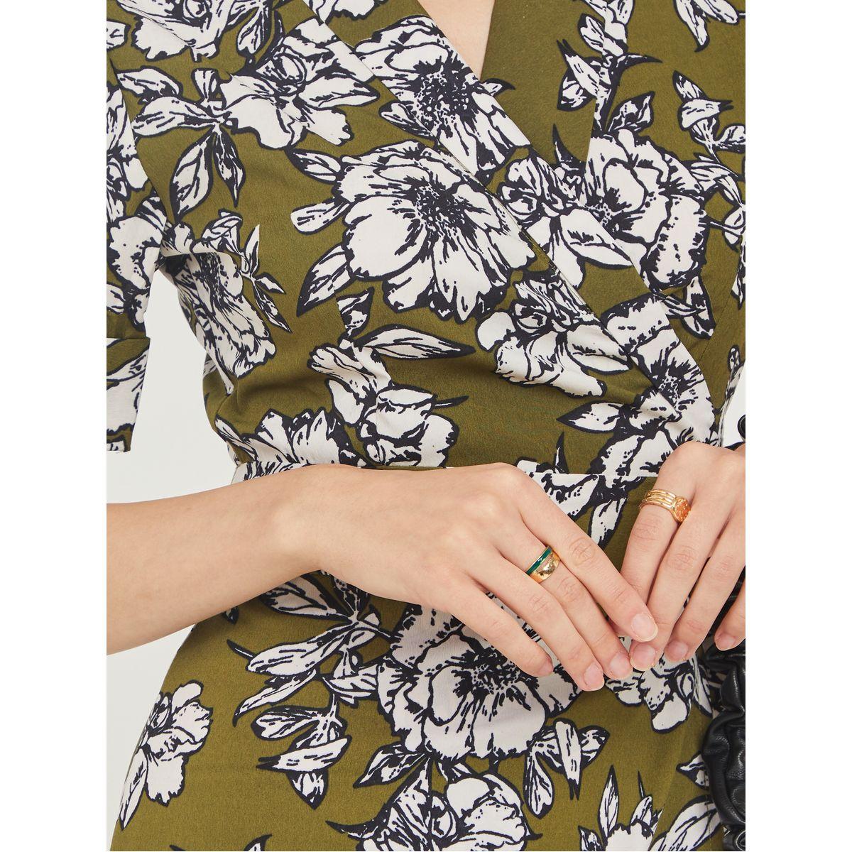 Styli Short Sleeves Floral Print Wrap Midi Dress-women-clothing-dresses-image-3