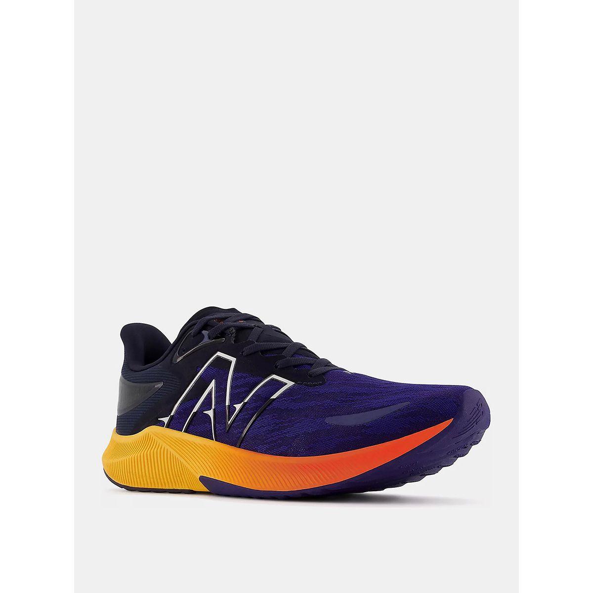 حذاء رياضي برباط غلق-sports-men-shoes-image-2