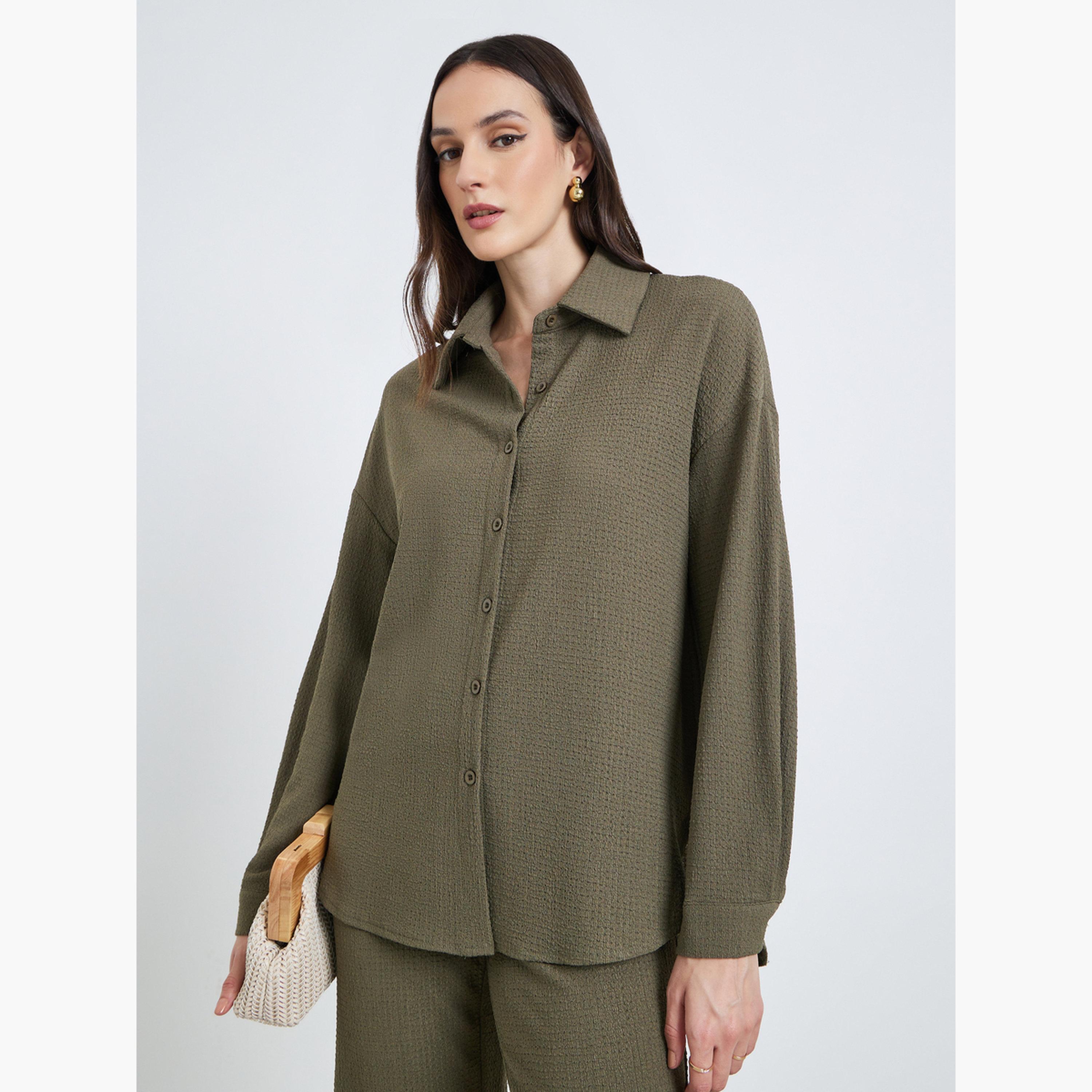 طقم قميص طويل وبنطال بقماش بارز-women-clothing-coordsets-image-2