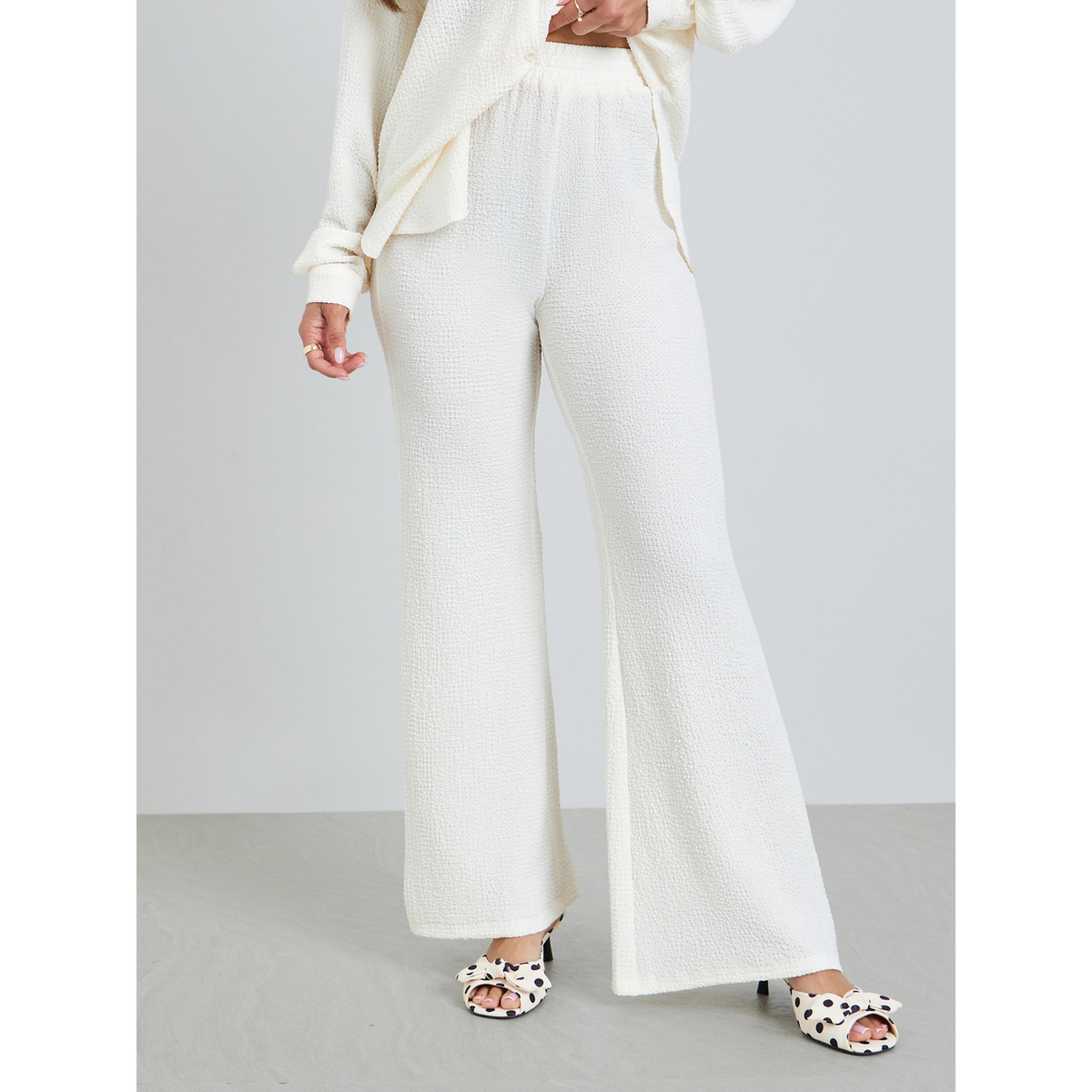 طقم منسق من قميص وبنطال بملمس بارز للنساء-women-clothing-coordsets-image-4