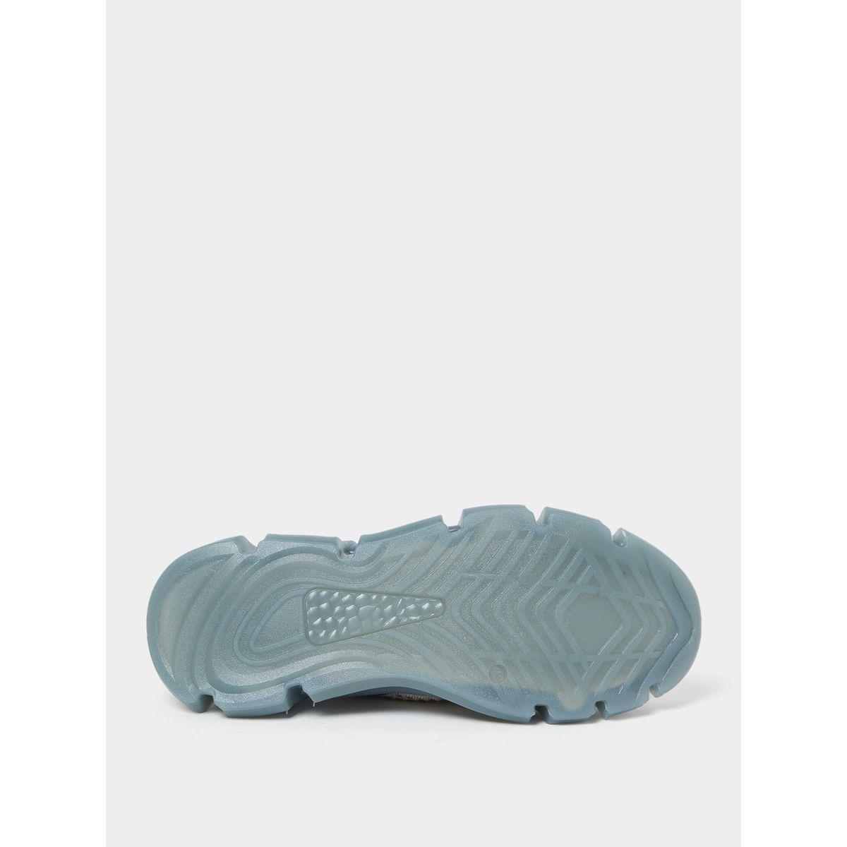 Styli Textured Outsole Pull Tab Detail Sneakers-men-shoes-sneakers-image-6
