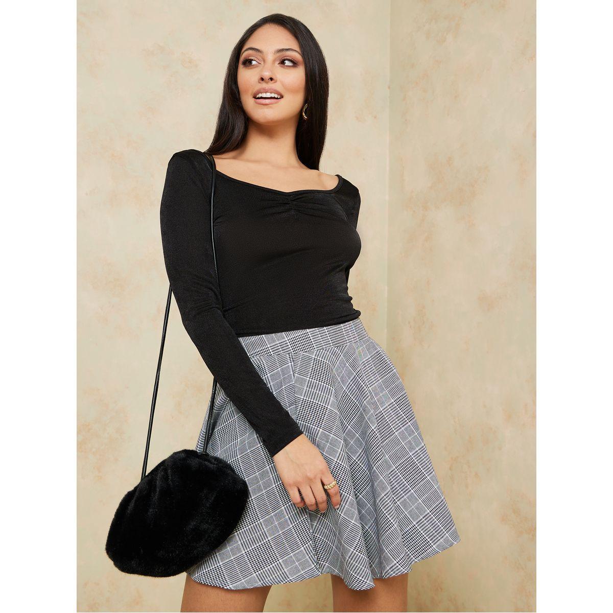 بلوزة محبوكة بياقة واسعة-women-clothing-shirtsandblouses-blouses-image-1
