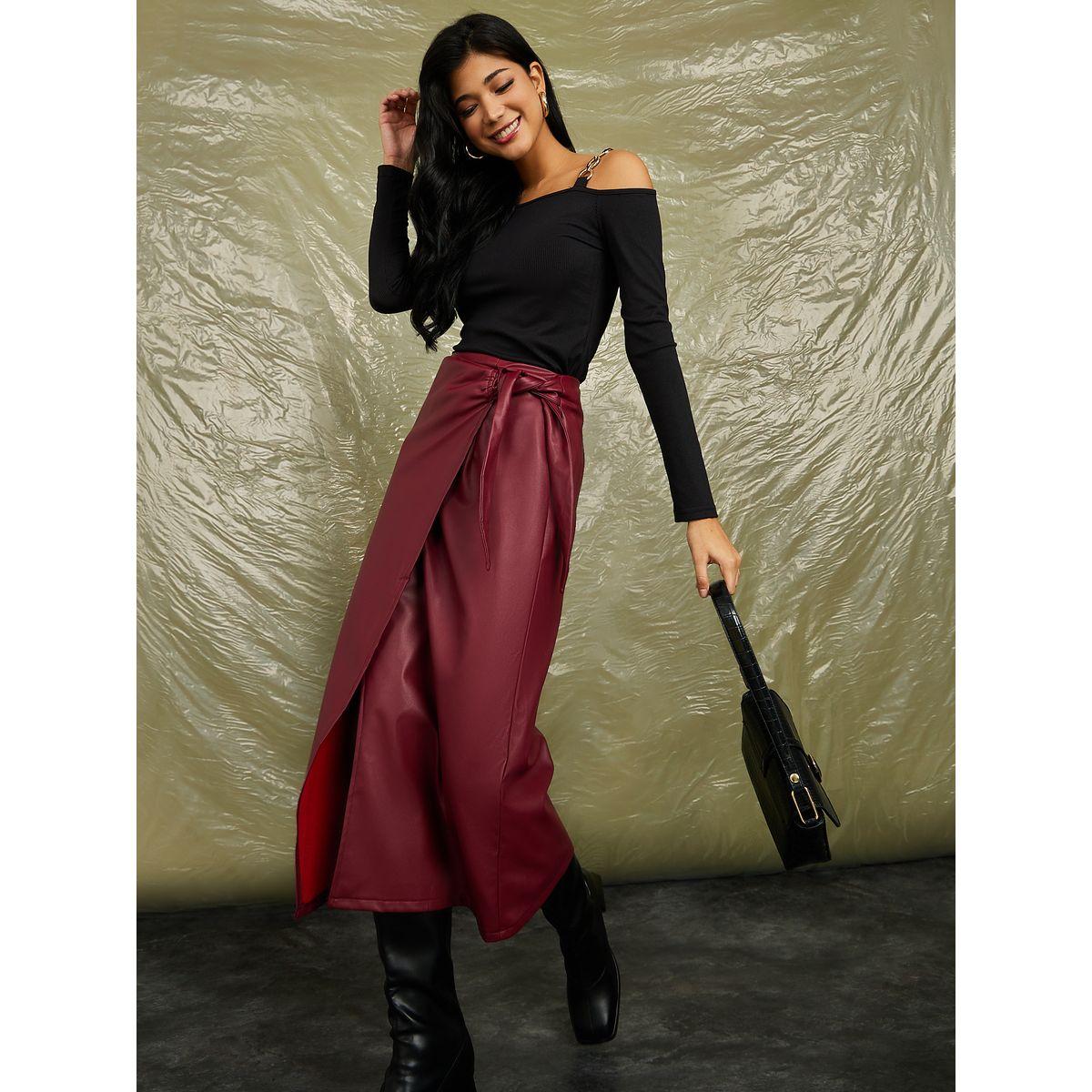 بلوزة مضلعة برقبة غير متماثلة الطول-women-clothing-shirtsandblouses-blouses-image-2