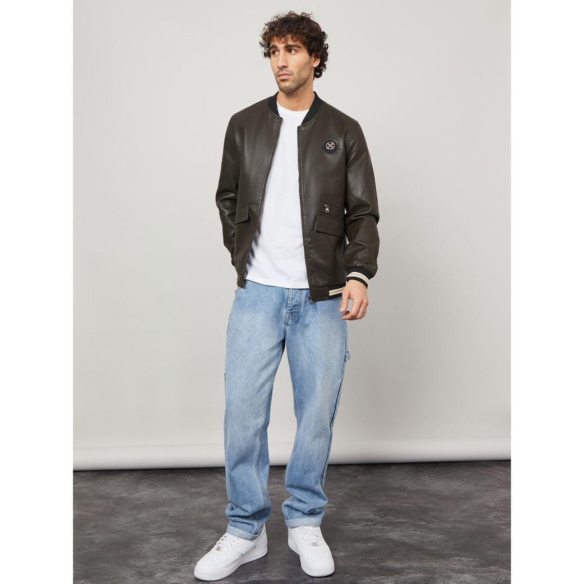 جاكيت بومبر بجلد صناعي-men-clothing-jacketsandblazers-jackets-image-2
