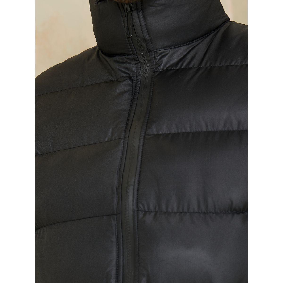جاكيت كت بتفاصيل منفوشة-men-clothing-jacketsandblazers-jackets-image-4