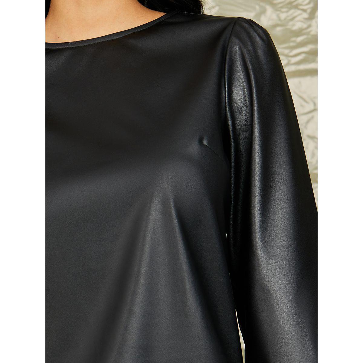 بلوزة جلد صناعي بياقة دائرية-women-clothing-shirtsandblouses-blouses-image-4