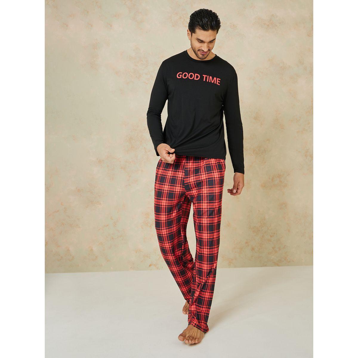 Styli Unwind Slogan Print Long Sleeves T-shirt and Checked Pyjama Set-men-clothing-nightwear-sets-image-2