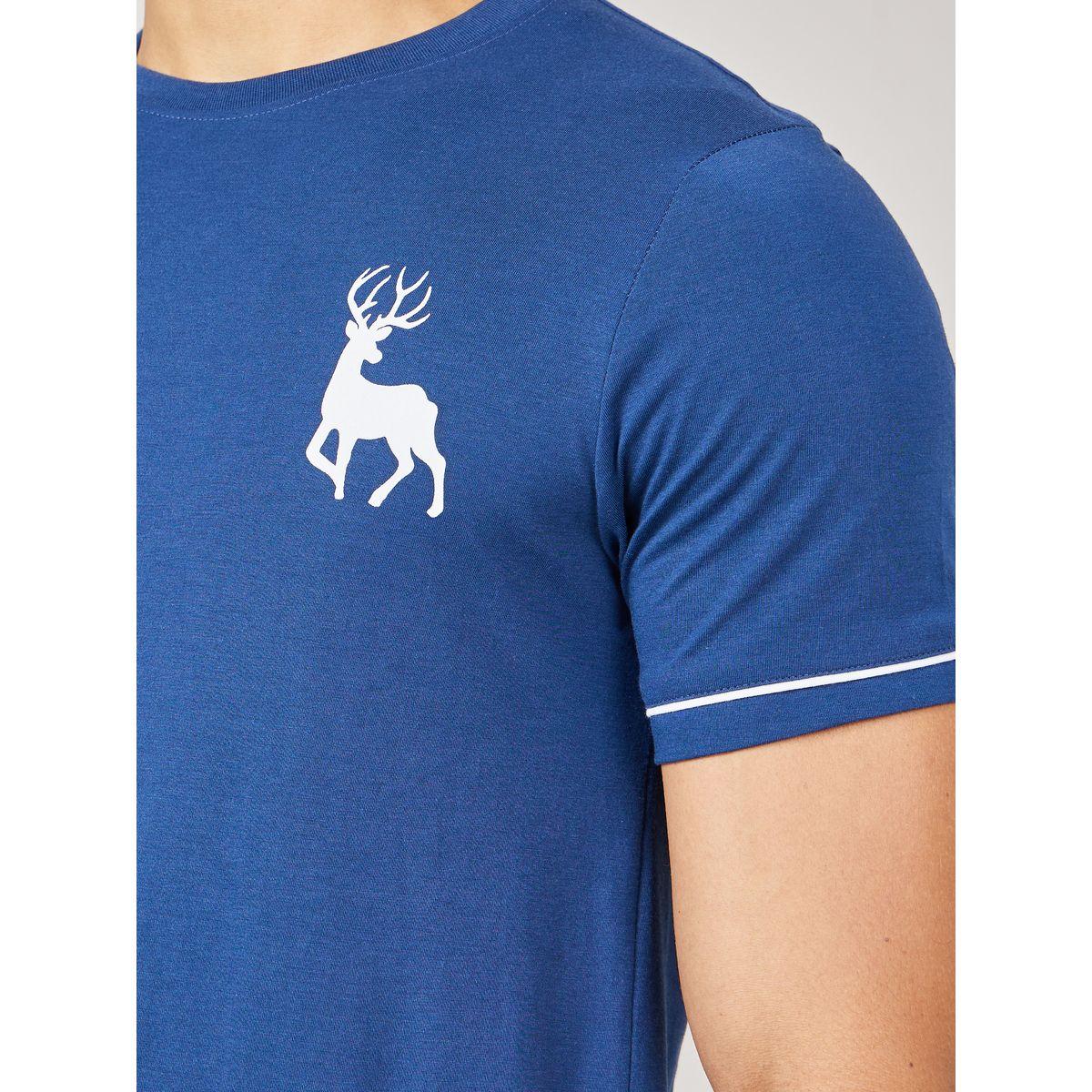 Styli Unwind Graphic Print Detail T-shirt and Shorts Set-men-clothing-nightwear-sets-image-3