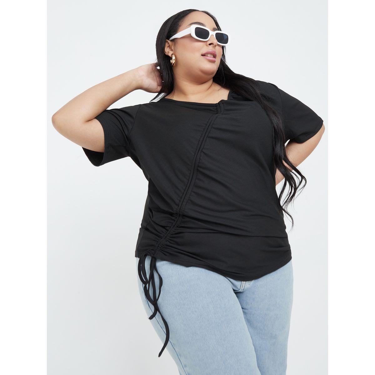 تيشيرت بتفاصيل مزمومة واكمام قصيرة-women-clothing-tshirts-image-3