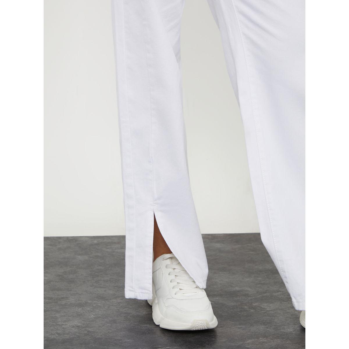 جينز بقصة واسعة وخصر عالي-women-clothing-bottoms-jeans-image-4