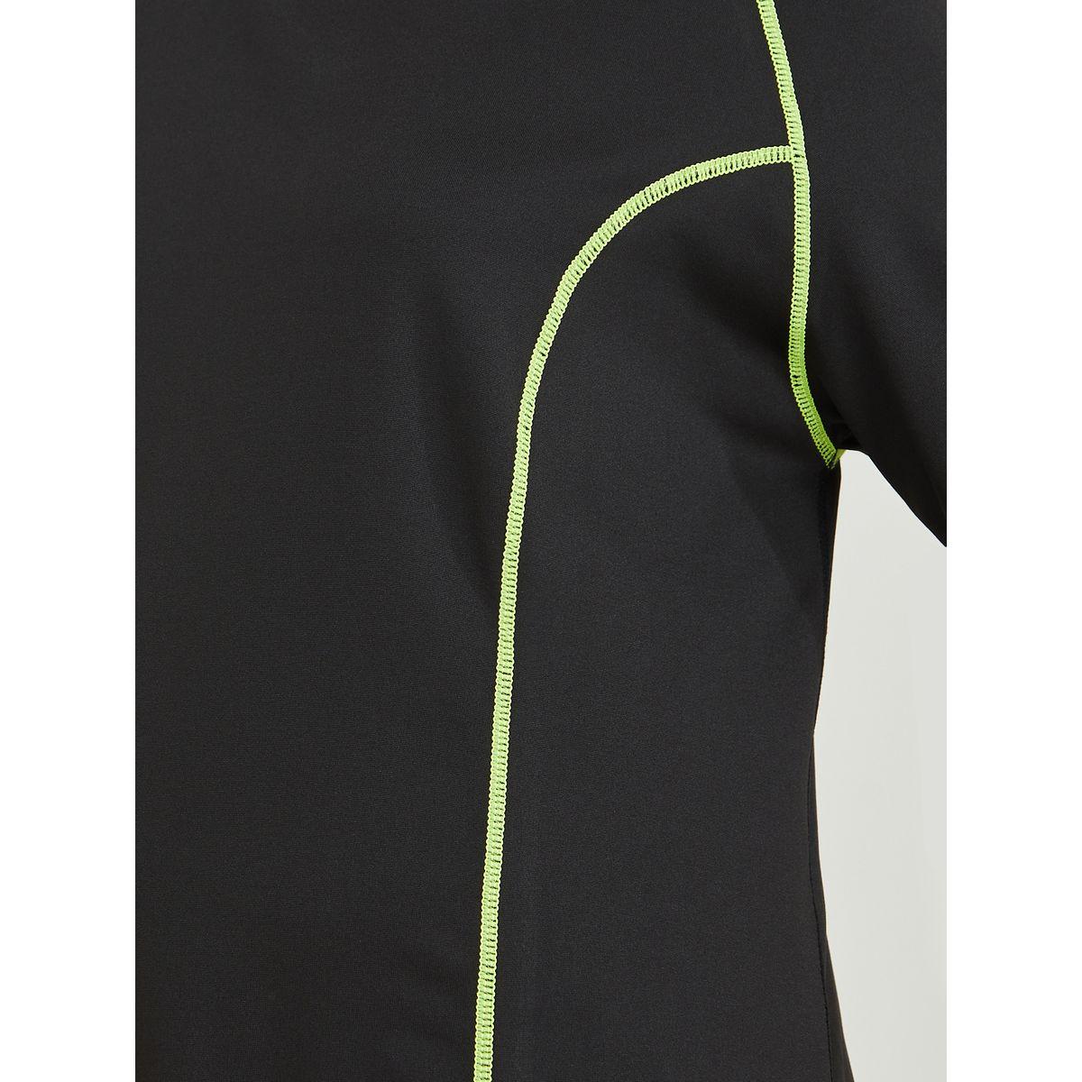 بلوزة يوجا بتداخلات مدروزة-women-clothing-sportswearandactivewear-tshirtsandvests-image-3