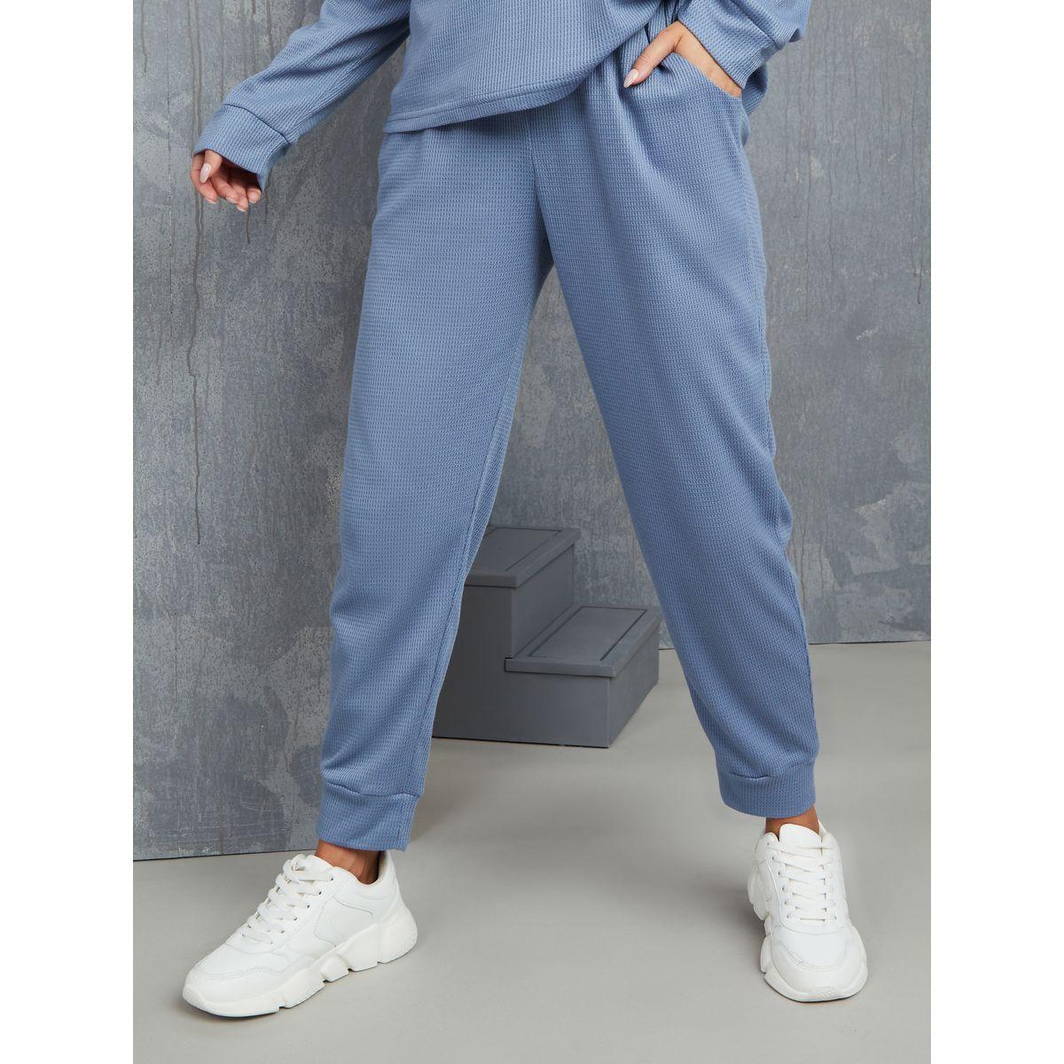 Styli Drop Shoulder Boat Neck Knitted T-shirt and Jogger Co-Ord Set-women-clothing-coordsets-image-4