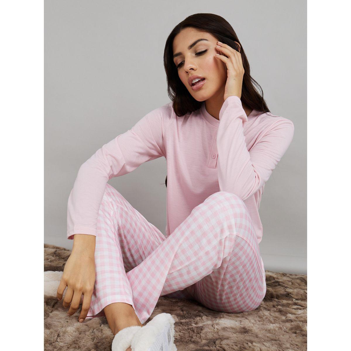 Styli Unwind Long Sleeves Curved Hem Placket T-shirt and Checked Pyjama Set-women-clothing-nightwear-pyjamas-longsets-image-1
