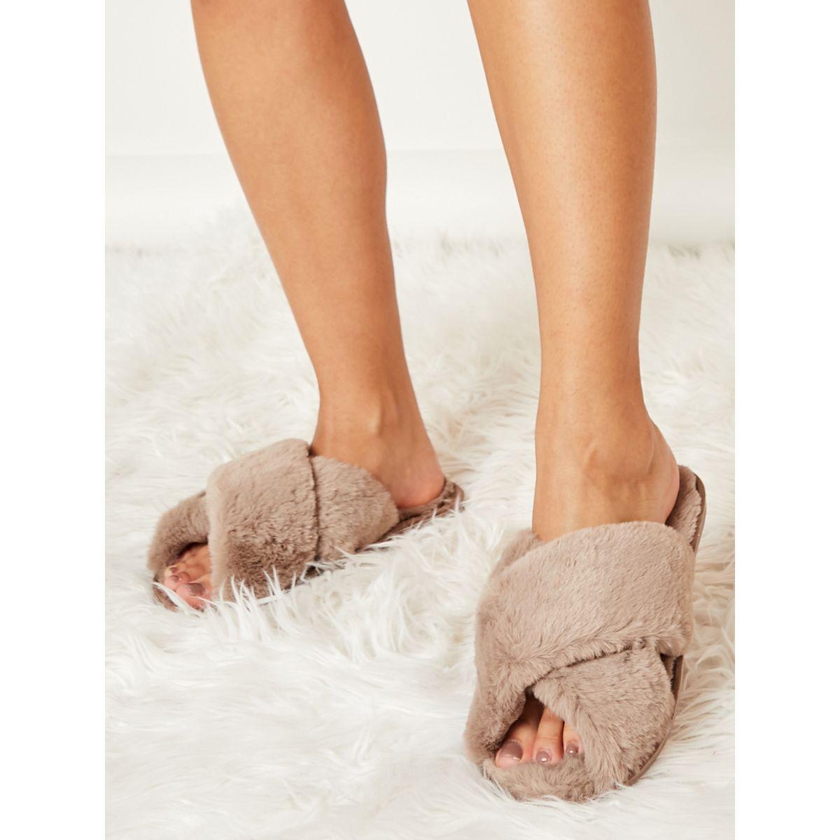 Styli Unwind  Fluff Cross Strap Bedroom Slippers-women-shoes-bedroomslippers-image-2