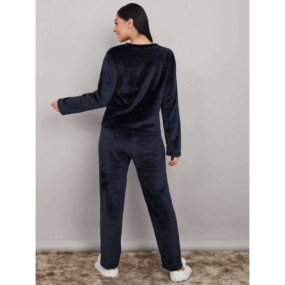 Styli Unwind Fleece Embroidered Cloud & Raindrop Long Sleeves Top and Pyjama Set-women-clothing-nightwear-pyjamas-longsets-image-6