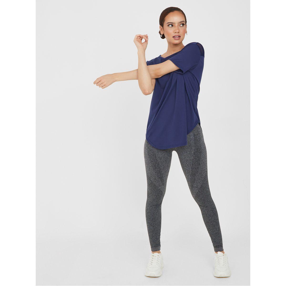Styli Active Back Slogan Print T Shaped Mesh Panel Activewear Top-women-clothing-sportswearandactivewear-tshirtsandvests-image-2