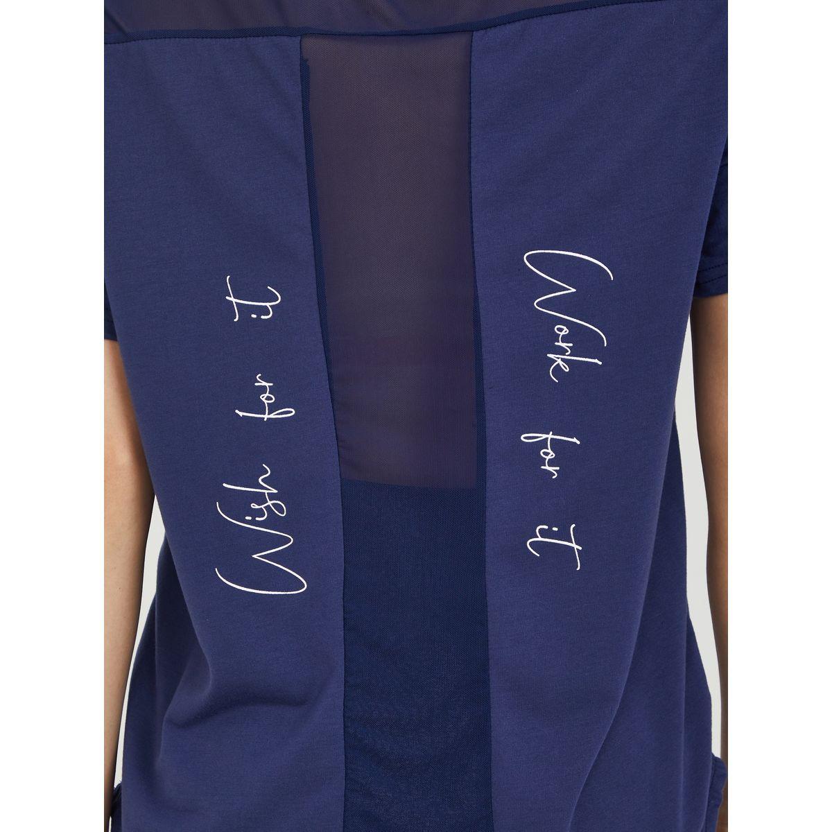 بلوزة رياضية بتداخلات شبكية-women-clothing-sportswearandactivewear-tshirtsandvests-image-4