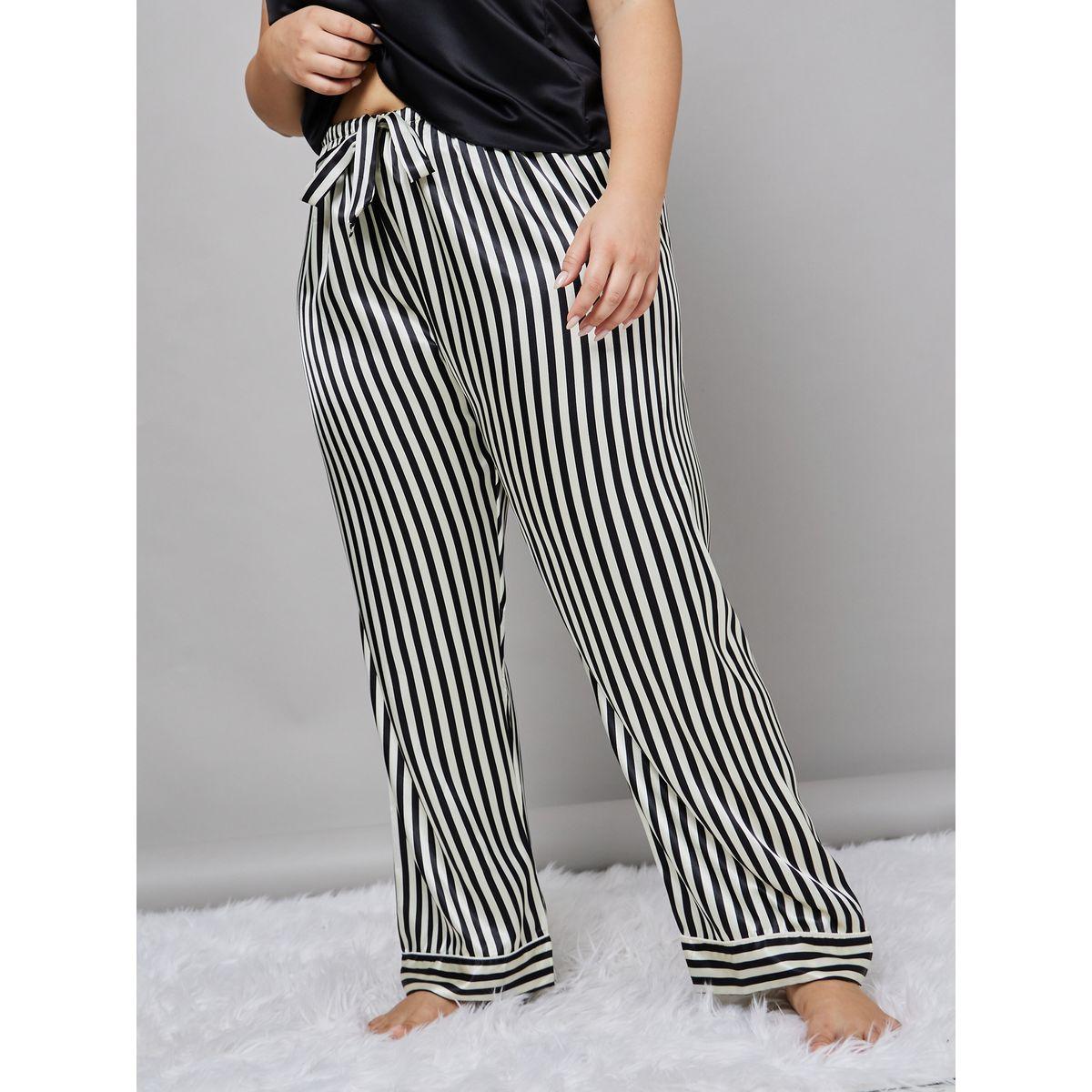 طقم من 3 ( بلوزة + شورت + بنطال )-women-clothing-nightwear-pyjamas-shortsets-image-7