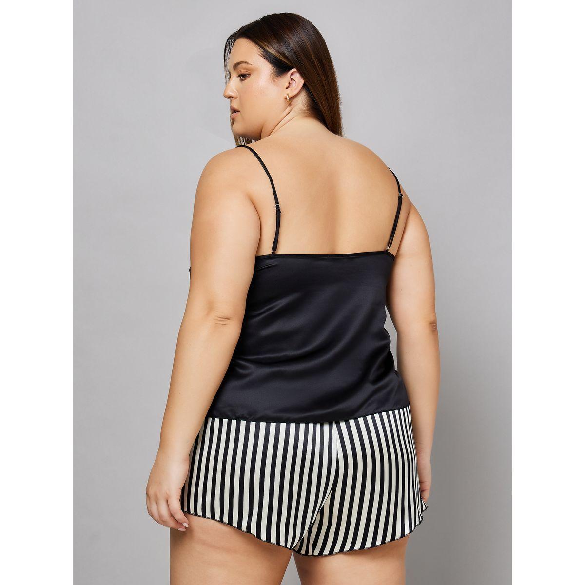 طقم من 3 ( بلوزة + شورت + بنطال )-women-clothing-nightwear-pyjamas-shortsets-image-8