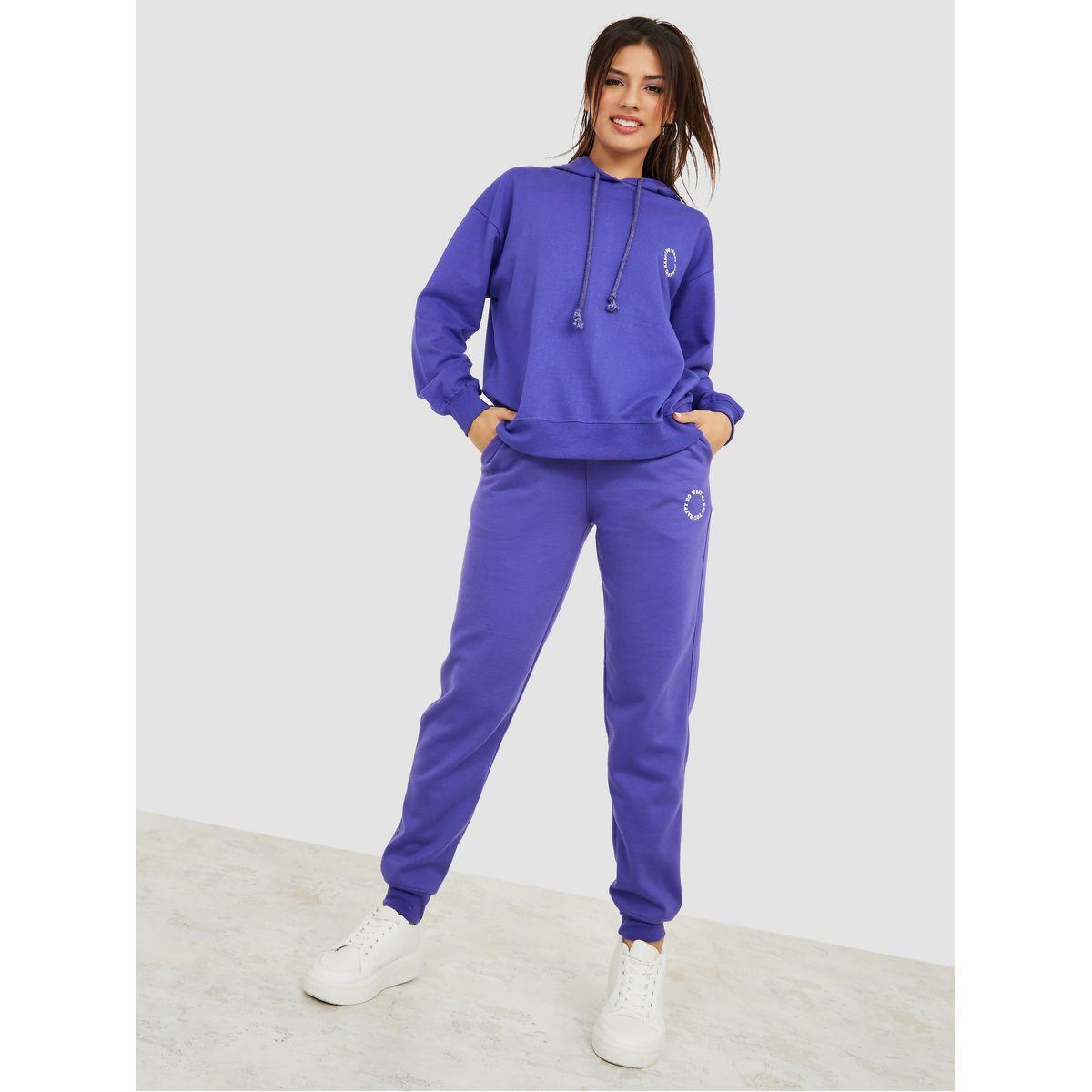 جوغر مطبع بكتابة ورباط خصر-women-clothing-bottoms-joggers-image-2
