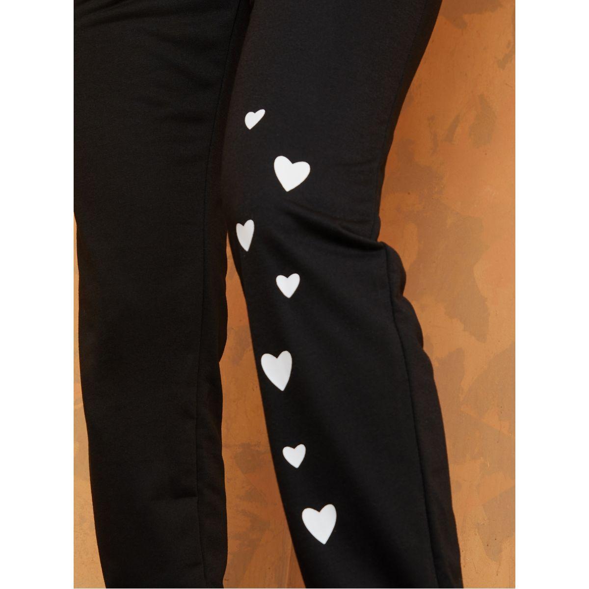 Styli Contrast Heart Print Joggers -women-clothing-bottoms-joggers-image-3
