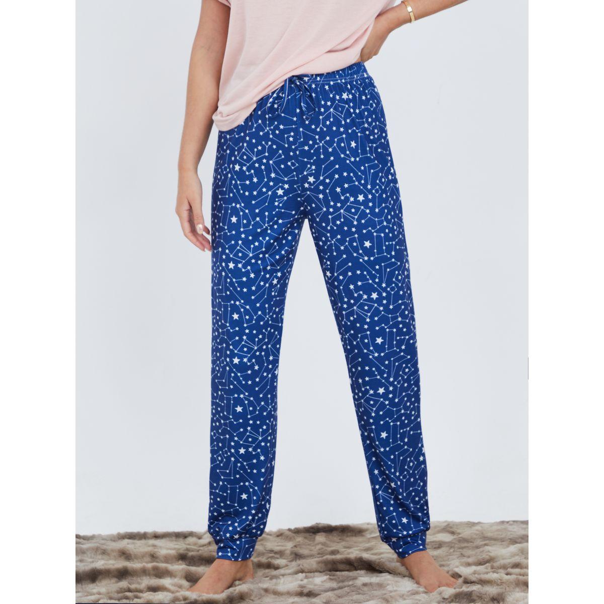 Styli Unwind Contrast Lace Pocket and Star Print Cuffed Pyjama Set-women-clothing-nightwear-pyjamas-longsets-image-4