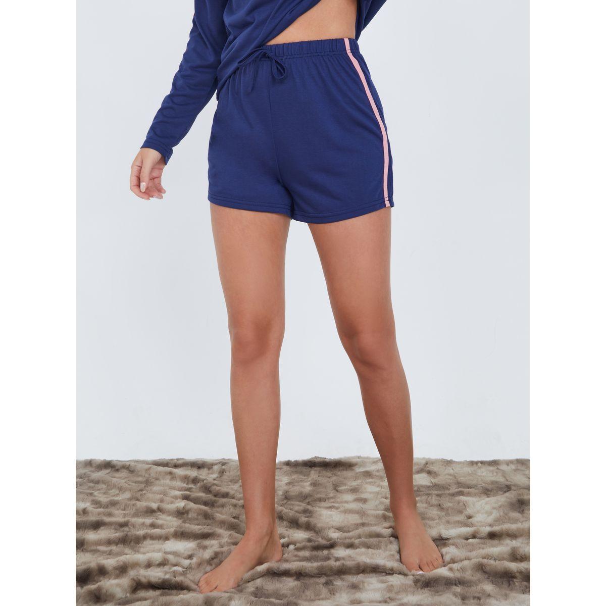 Styli Unwind V Neck Long Sleeves Side Stripe Emblem Pocket T-Shirt & Shorts Set-women-clothing-nightwear-pyjamas-shortsets-image-4