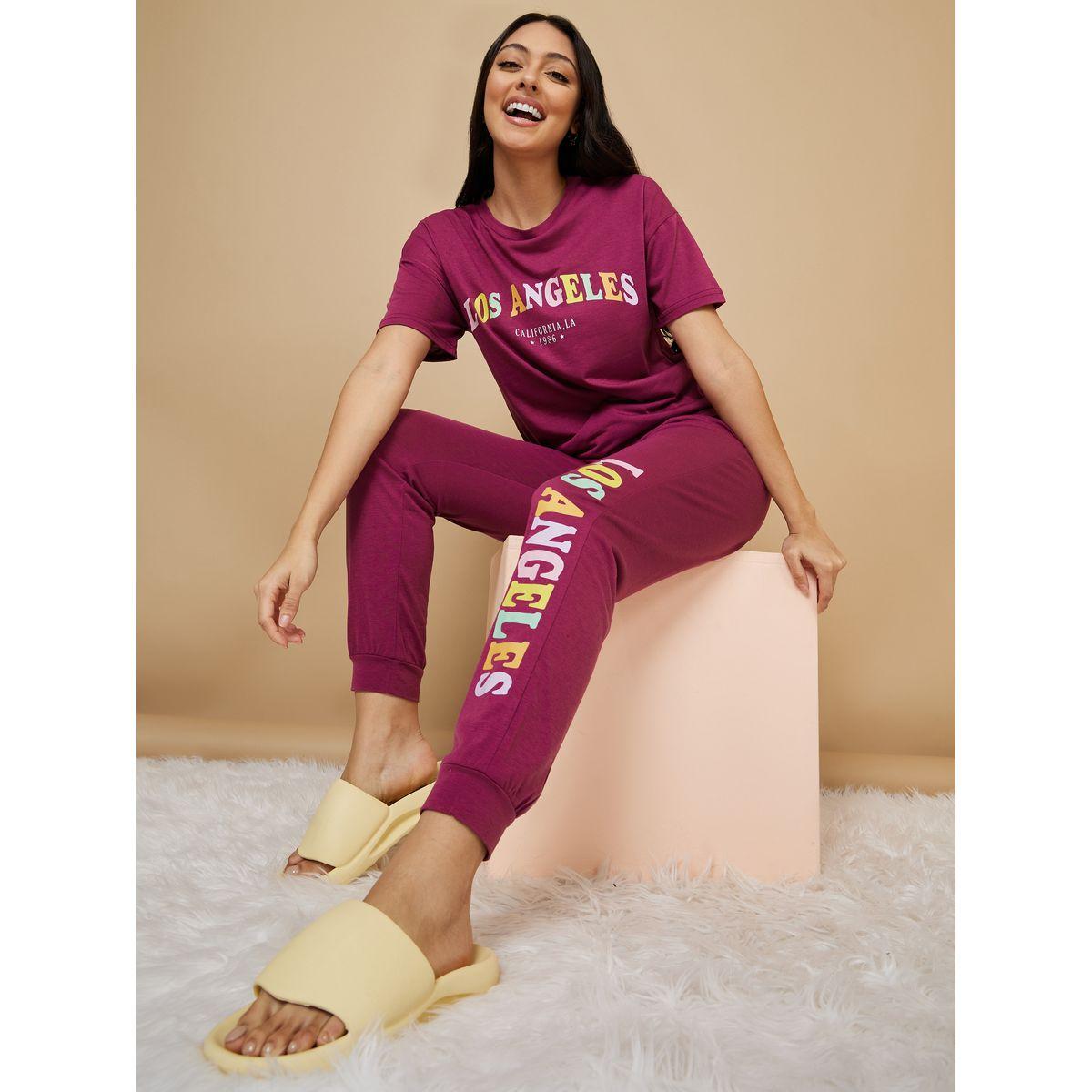 طقم بيجاما من ( بنطال + تيشيرت )-women-clothing-nightwear-pyjamas-longsets-image-1