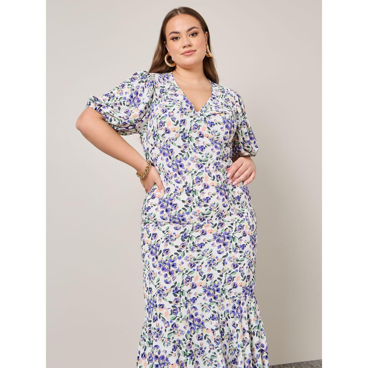 Styli Plus Fluted Hem Floral Maxi Dress-women-clothing-dresses-image-2