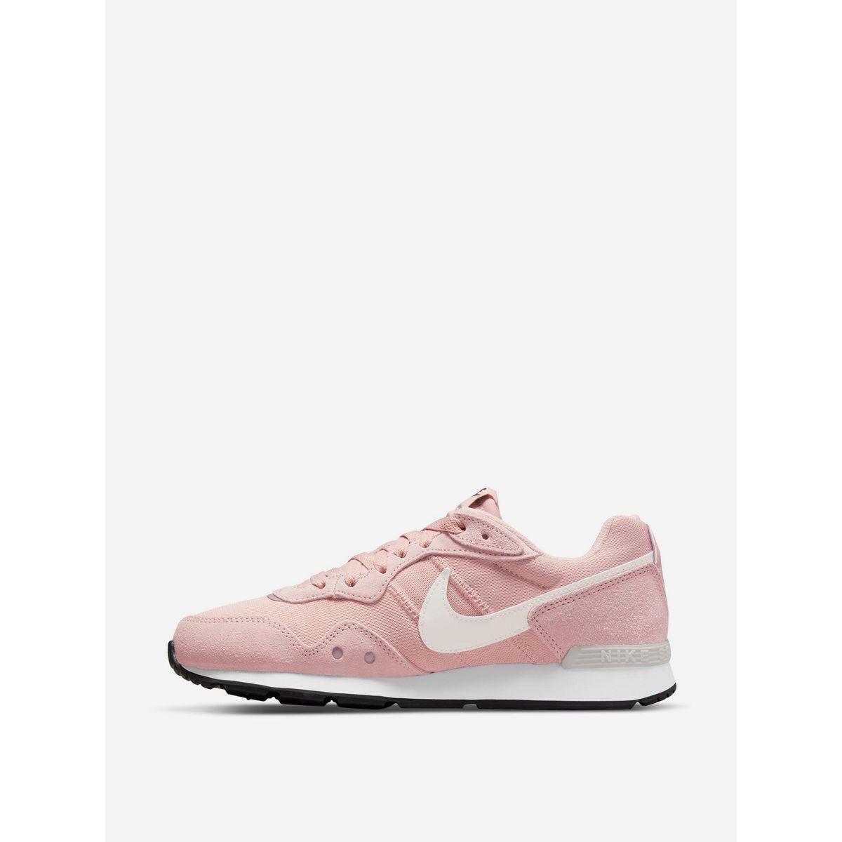 Nike Venture Runner Low Top Sneakers-women-shoes-sneakers-image-2
