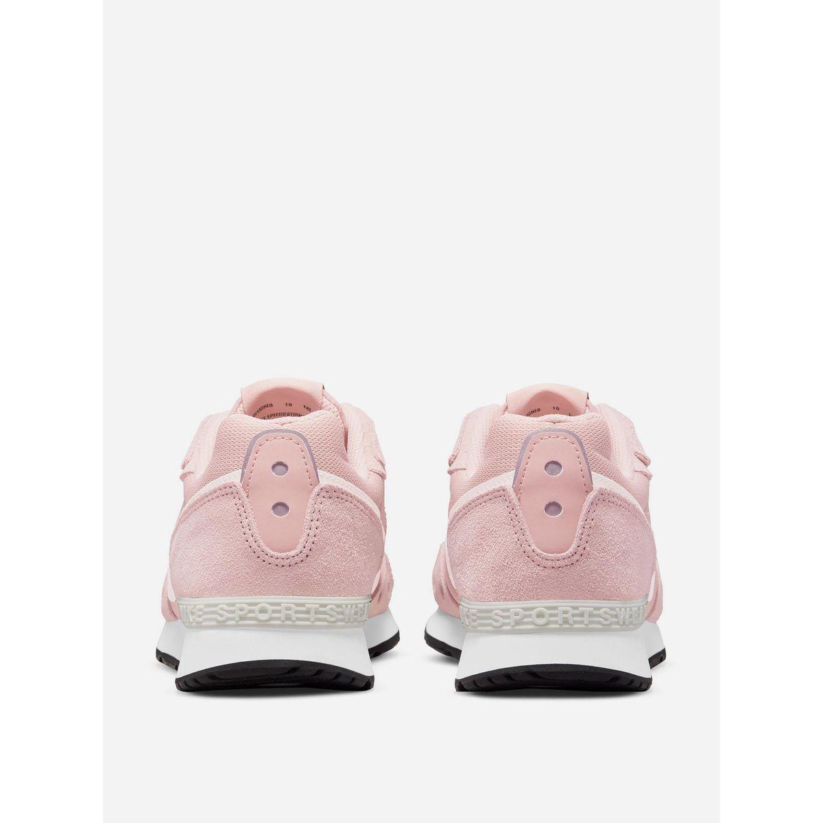 Nike Venture Runner Low Top Sneakers-sports-women-shoes-image-7
